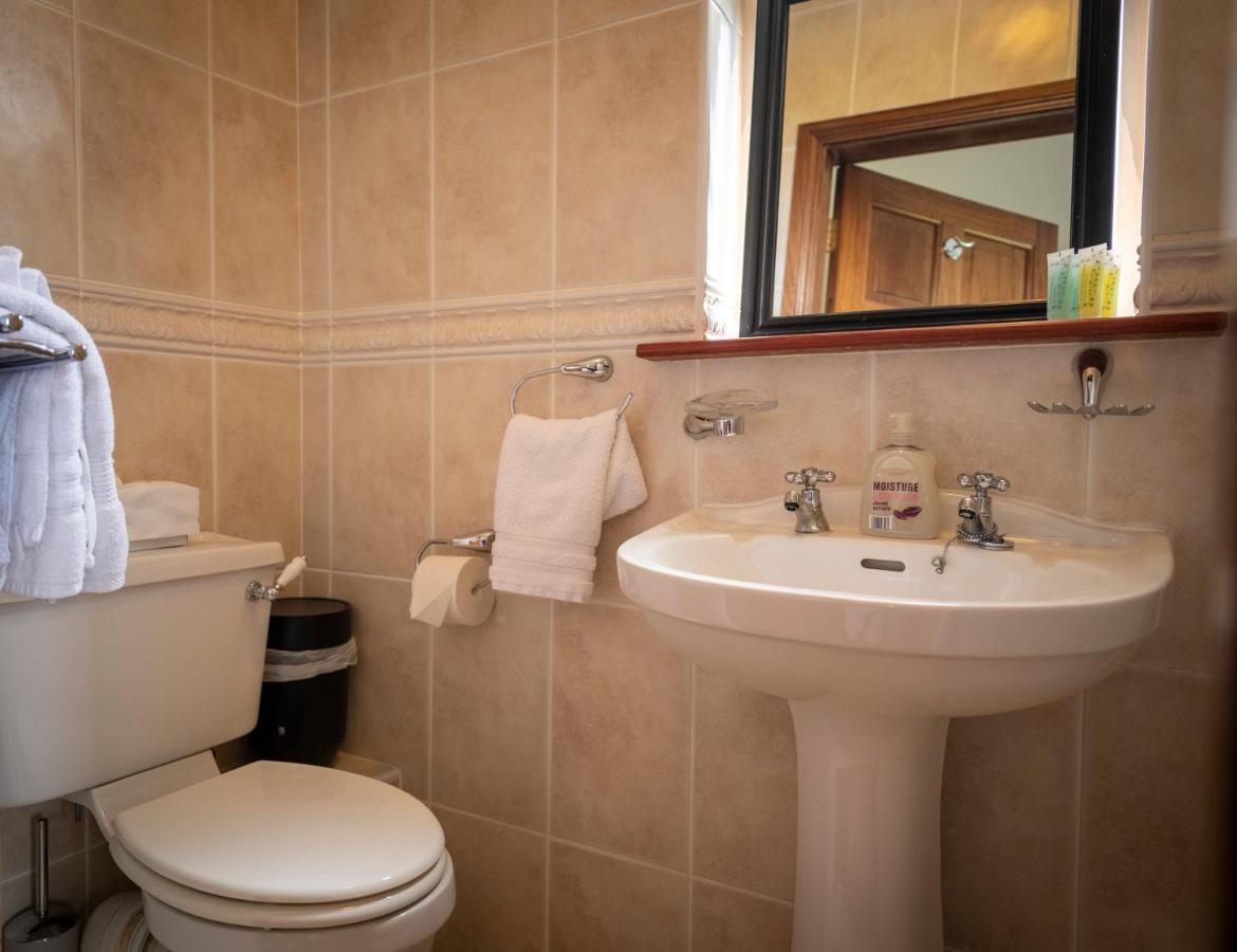 Bunratty Meadows Bed & Breakfast Exterior photo